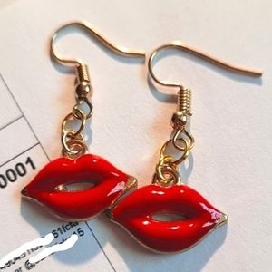 Lipstick & Kisses Earrings